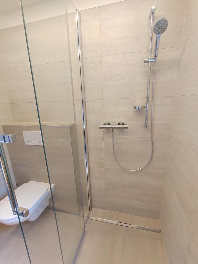 Apartment Ploner Ainet ภายนอก รูปภาพ